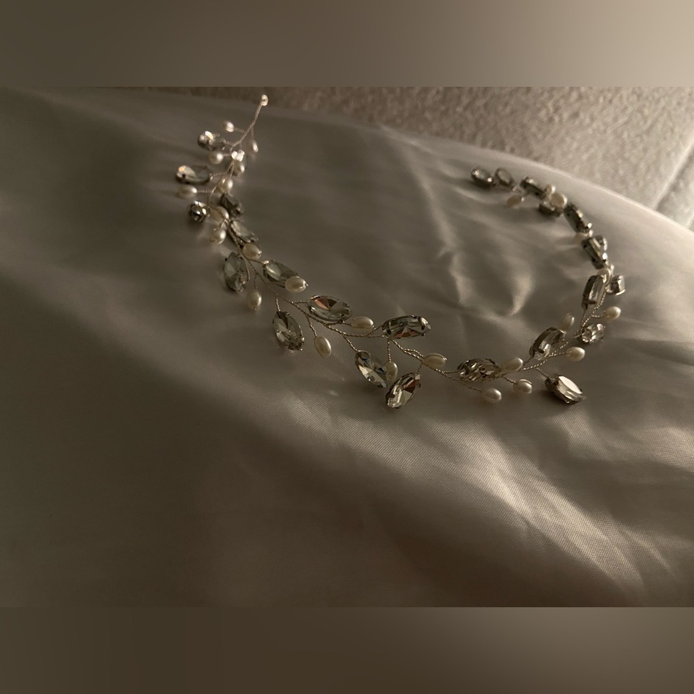 Headpiece